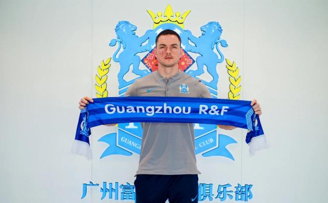 世界杯高清赛事直播地址-人和旧将蒂亚戈加盟广州城：会更加努力在中超立足